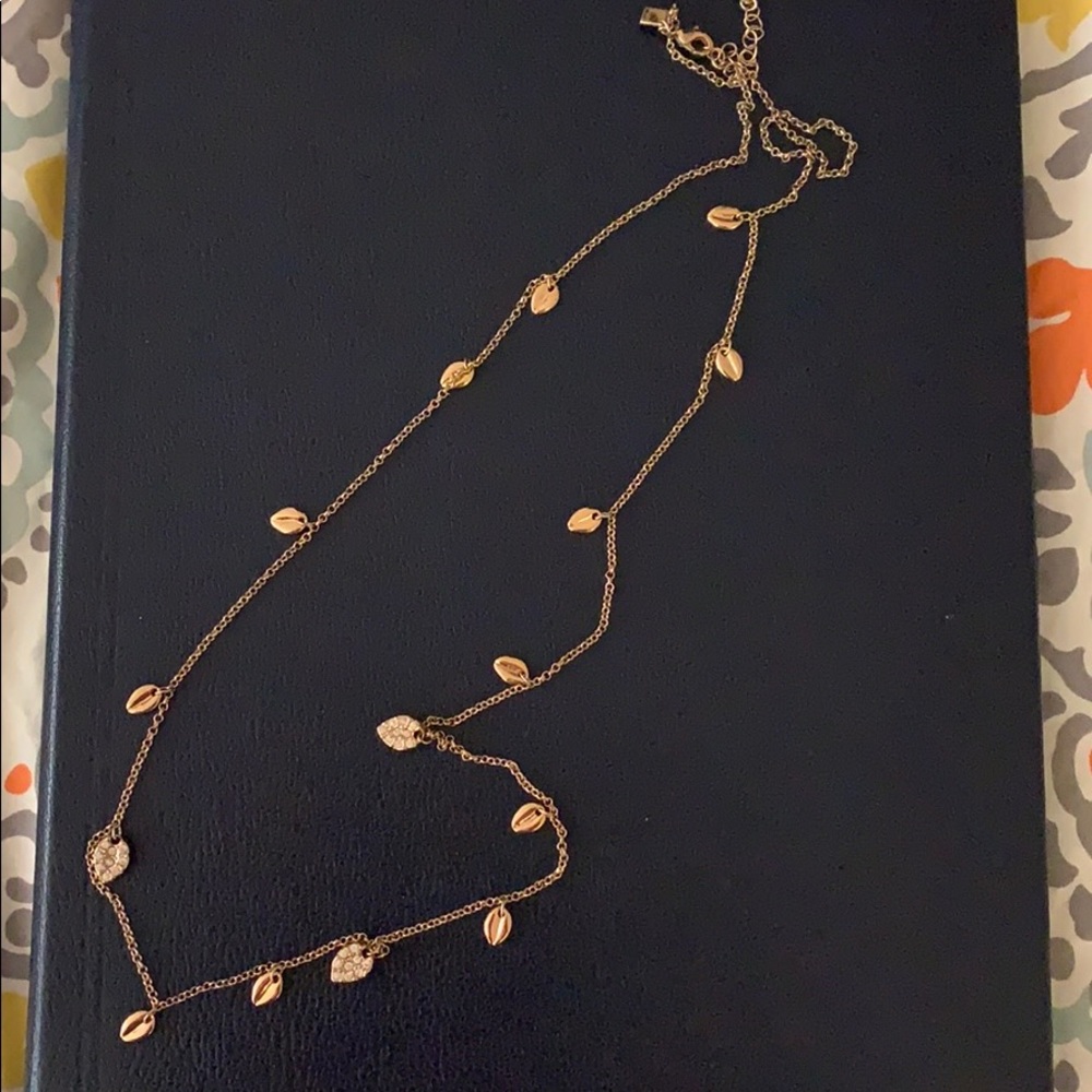 leaves long necklace